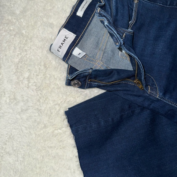 👖FRAME Denim Women's High Rise Jeans with Raw Hem - Picture 5 of 5